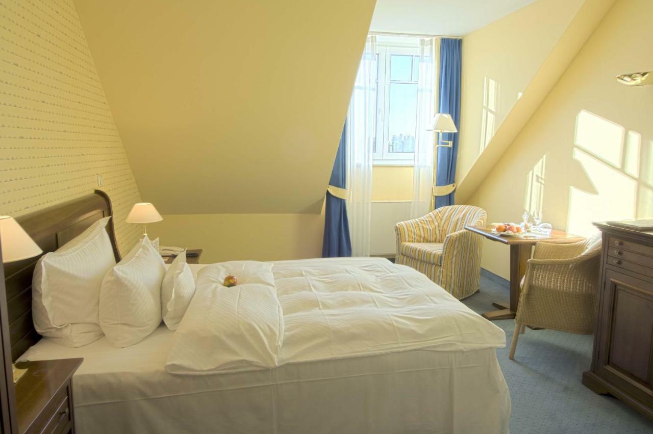 Hotel Meerlust Цингст Екстер'єр фото